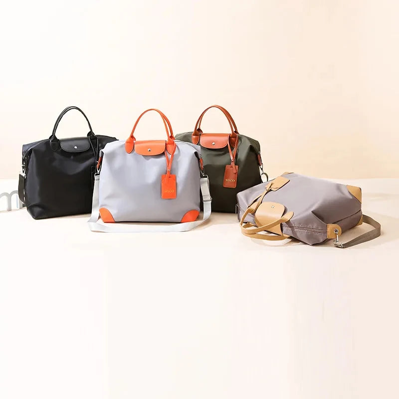 The Lion King Ladies Travel Bag Large Capacity Women's Handbag Waterproof Fashion Gym Bag Luggage Bag Shoulderbag Gift 2024